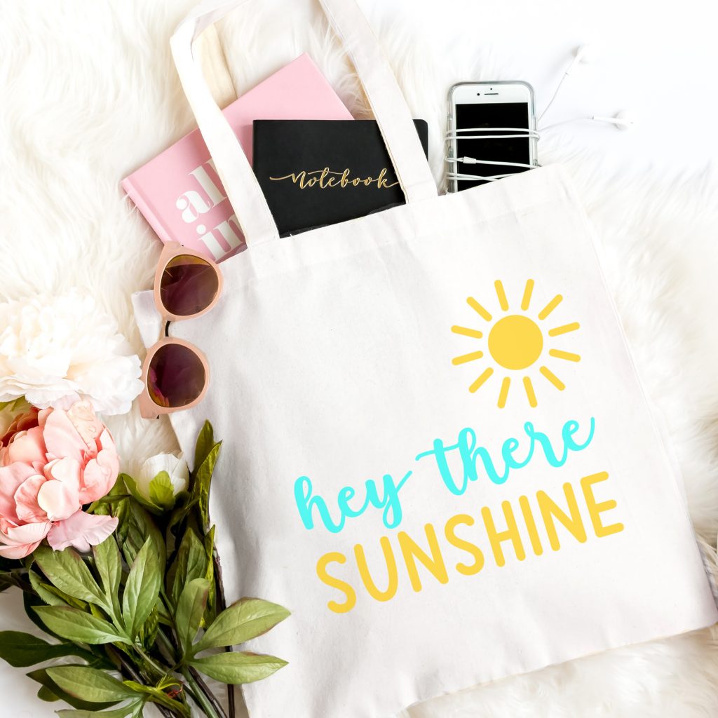 DIY  Hey There Sunshine Beach Tote, free svg file