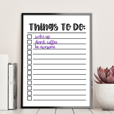 Get organized by making a DIY Dry Erase To Do List with our free To Do List SVG File! Includes 12 awesome organization cut files from some of your favorite craft bloggers that you can use with your Cricut or Silhouette! Perfect for organizing your home and your life! #Cricut #Silhouette #CuttingMachineCrafting #Organization #homeorganization #organizing #DryEraseBoard #DIY #Craft